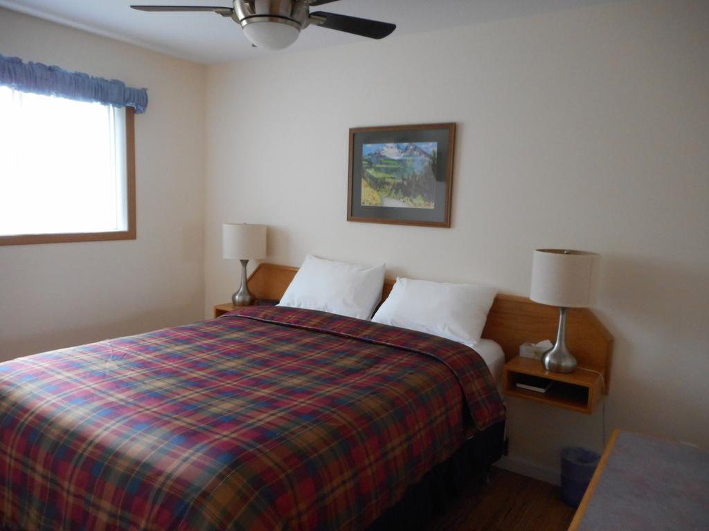 Blue River Motel מראה חיצוני תמונה