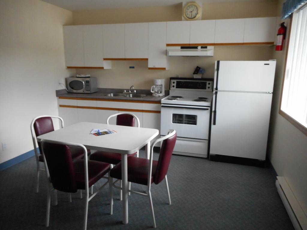 Blue River Motel מראה חיצוני תמונה
